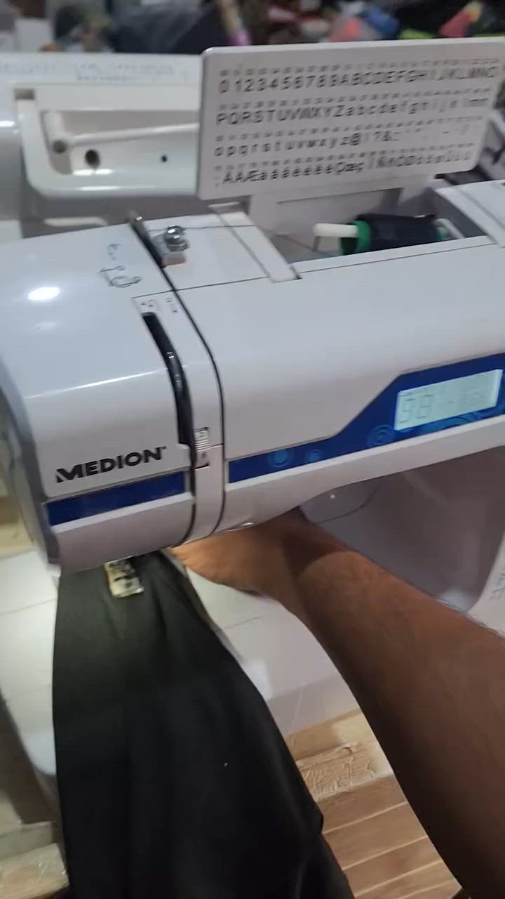 هذه ماكينة خياطة رقمية من طراز MEDION MD 15694، تتميز بوجود شاشة LC ذات إضاءة خلفية.تتضمن الماكينة 100 نوع مختلف من الغرز و 100 غرزة أبجدية.تحتوي على خاصية عروة الأزرار التلقائية التي تعمل في أربع خطوات.يأتي معها إضاءة LED مدمجة للعمل في الظروف المظلمة.
ب140


**إذا كنت صاحب هذا الإعلان وتريد حذفه لأي سبب، رجاءا أرسل رسالة إلى الدعم الفني**