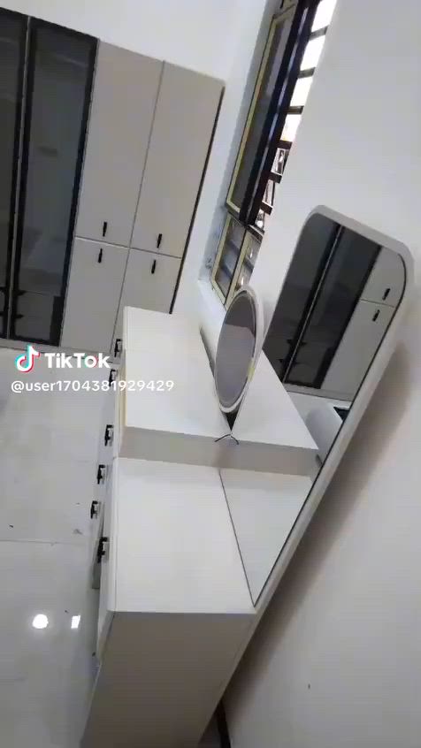 نجار غرف نوم تركي 🇹🇷🇹🇷 ماليزي مصري وعراقي معا كادر فني متخصص في مجال تصليح واتنصيب جميع انواع غرف نوم ***********معا كيه 🚚🚚 حمل نقل جميع محافظات ***********
