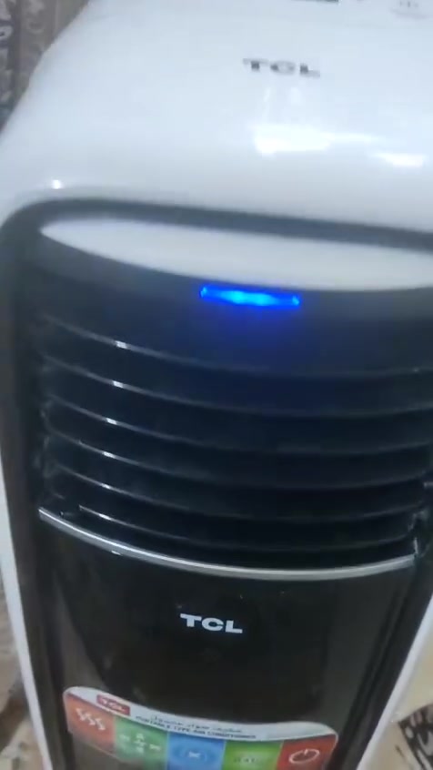 السلام عليكم سبلت TCLواحد طن نضيف شغال للبيع 150وبي مجال حك الجيه مكاني كربلاء حي العامل ***********
