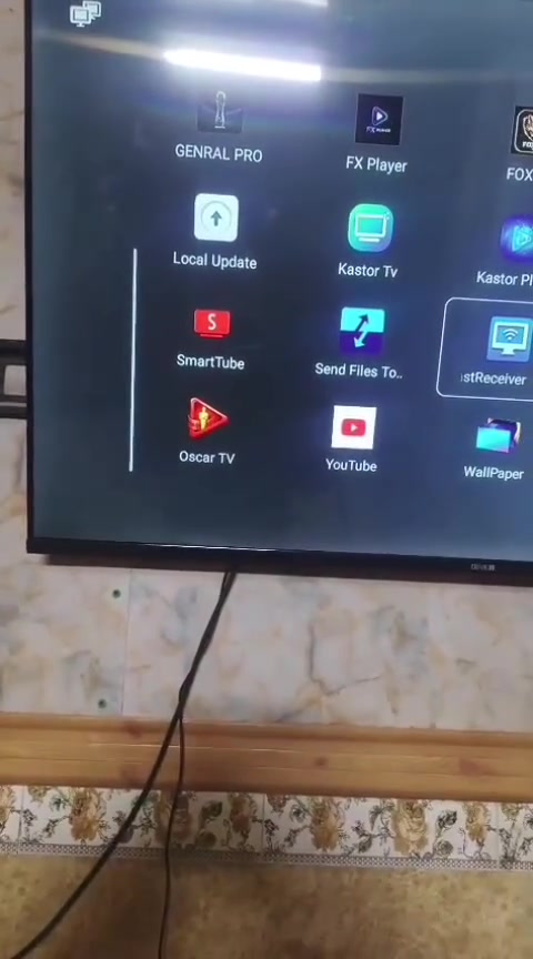 شاشه حجم 50 مع تيفي بوكس السعر 375 بيه مجال ***********
