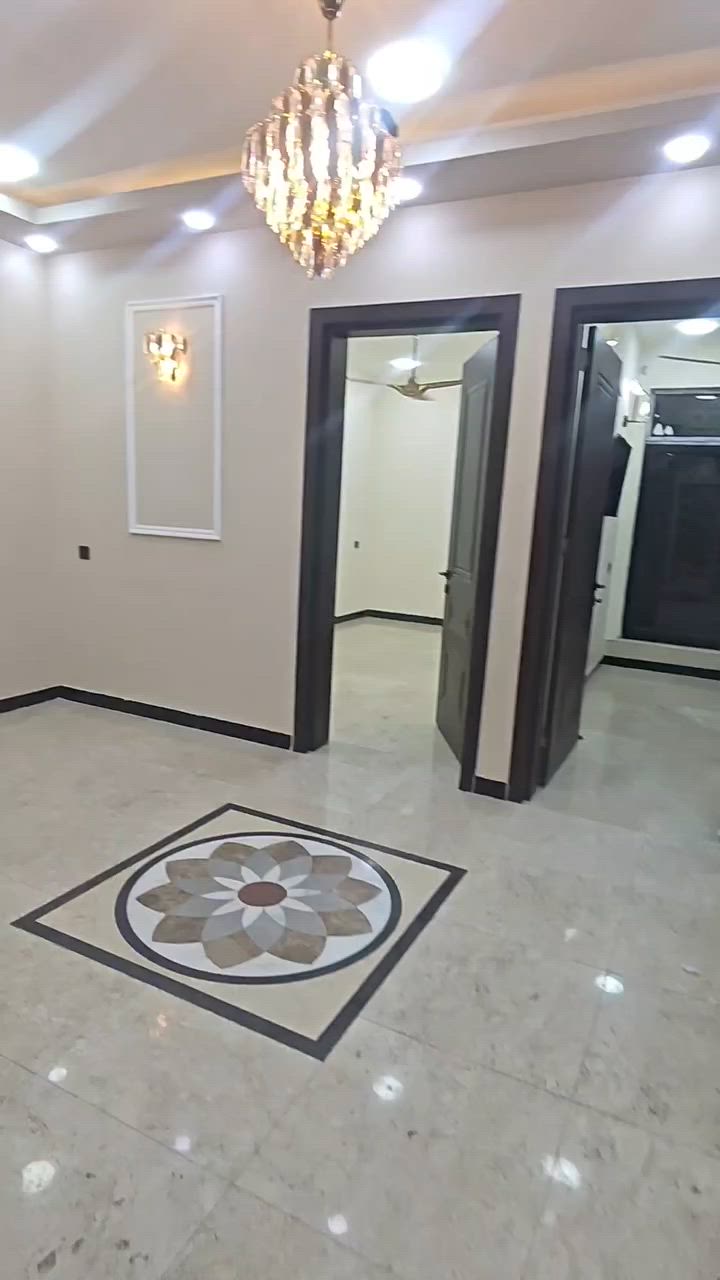 🏡 فرصة مميزة للسكن في منزل حديث بتشطيبات راقية ومساحات مريحة ✨
✅ غرف واسعة
✅ مطبخ حديث
✅ حمام بتصميم عصري
✅ تشطيبات فخمة وأرضيات ممتازة
✅ جاهز للسكن مباشرة
للاستفسار والحجز أو معرفة التفاصيل الكاملة، تواصلوا على الرقم:
📞 ***********
لا تفوتوا الفرصة، راسلونا الآن للحصول على مزيد من المعلومات والموقع. 📍
#عقار #منزل_للبيع #منزل_للإيجار #عقارات_العراق #بغداد #استثمار_عقاري #فرصة_مميزة #عقارات_بغداد #بيت_أحلامك #***********
