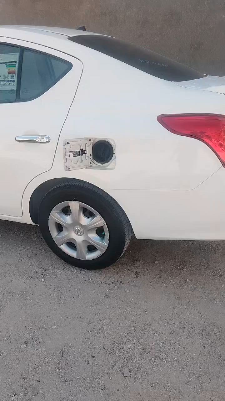 السلام عليكم شباب سياره للبيع حلوه وجازه بنزين كله محسن مال بيت ما مشتغله تكسي دوم مكفوله مكفوله كفاله عامه مصري مو هندي 2025 ***********
