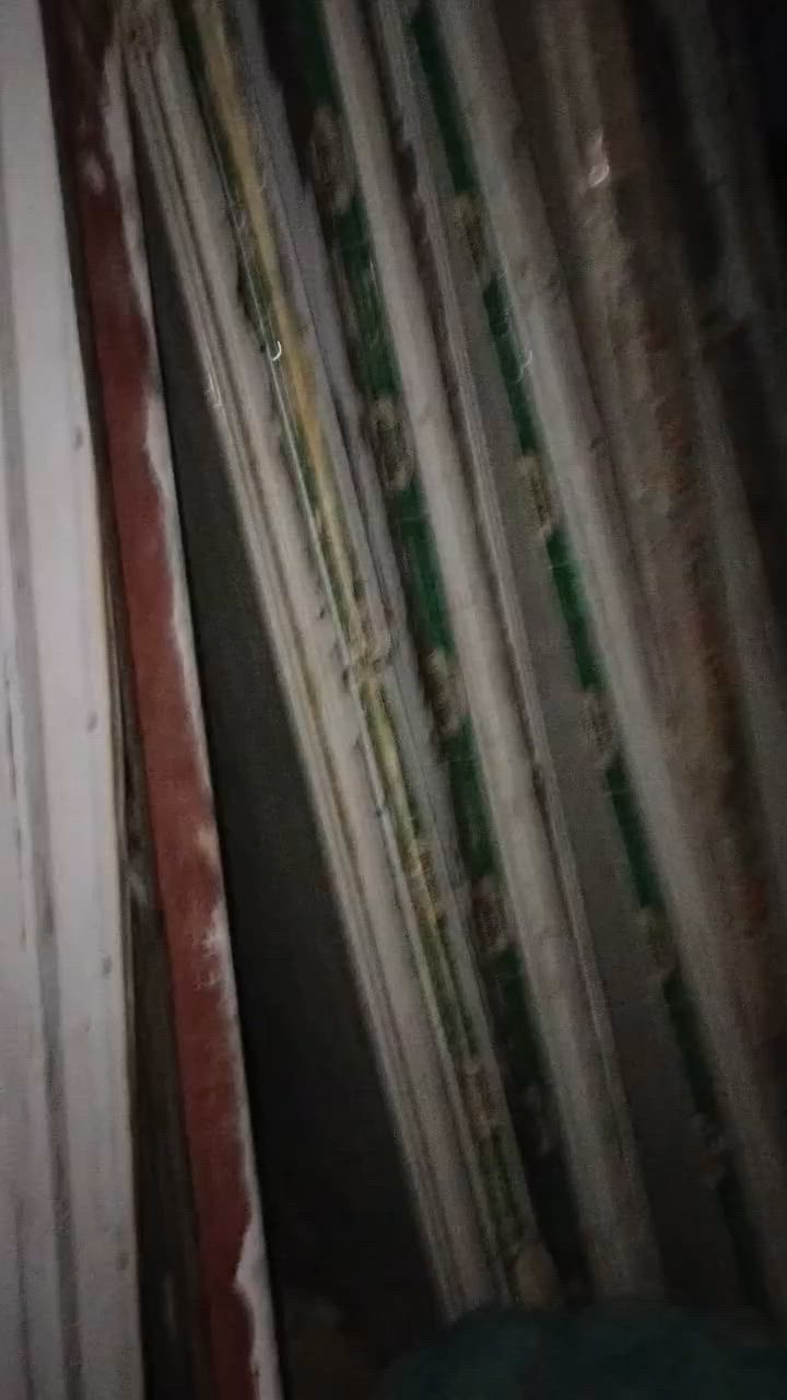 سندويج بنل مستخدم 8 قطع طول 240س×100و3 قطع طول 330س×100و حديد زاوية كلش ثخين 10 قطع 7 قطع طول 3م و 3 قطع طول 2م و 40 سم للبيع مكاني الدورة واتساب ***********
