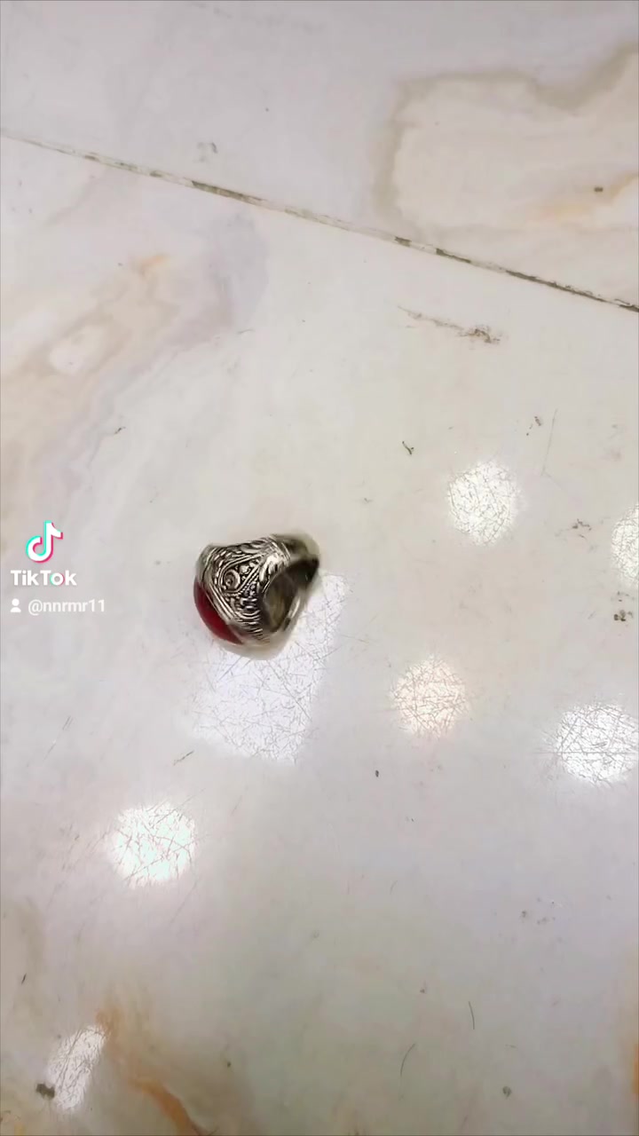 داودي فرعوني مدرعه  مال مزامط كلش قديم،
(رجأن الي ميعرفله ليدخل)

 تاخذ وترحملي  ((اكبر حلك يسده))لونه أحمر جبده ولاحمر معرف شغله شنو
 قطعه ميكررهه لتاريخ تصطر صطر شغله 
(،،،جوكر عام،،) بكل التصاريف مجرب 💥 مال مزامط مرعب توكيل عام. طاقه وروحانية فول الفول لوتجني لولتلبس بعد 
منجم 14ليله كامل مكمل سبع معادن،،مكات بغداد يوجد توصيل جميع محافظات العراق ،،ولي يحب يجي ويشرفني علراس //
((،وسعره خاص رجآ رجآن))

وماكومراوس رجآ ،،،،،،***********
@إشارة
