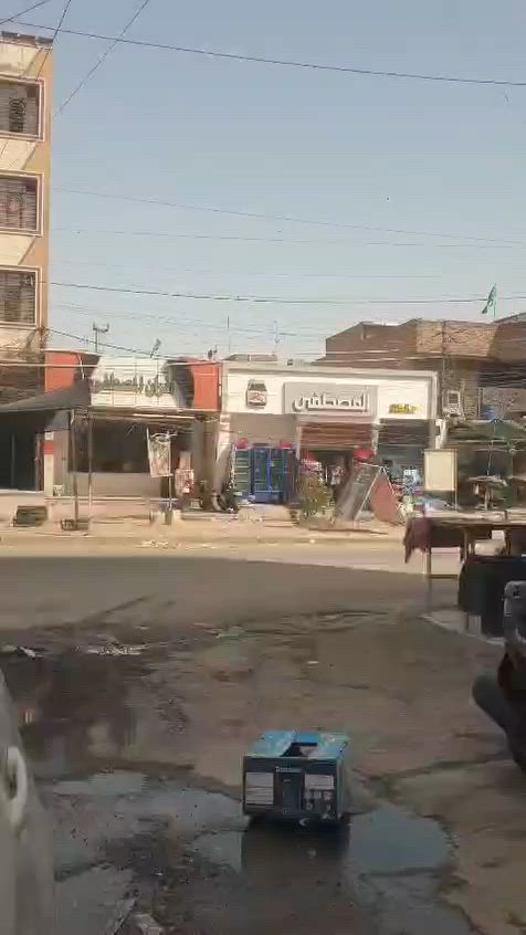 دار للإيجار البلديات اليؤان شارع ٣٠ الفرع المقابل لفران المصطفى المساحه ١٥٠ طابق ارضي  هاتف   ***********
