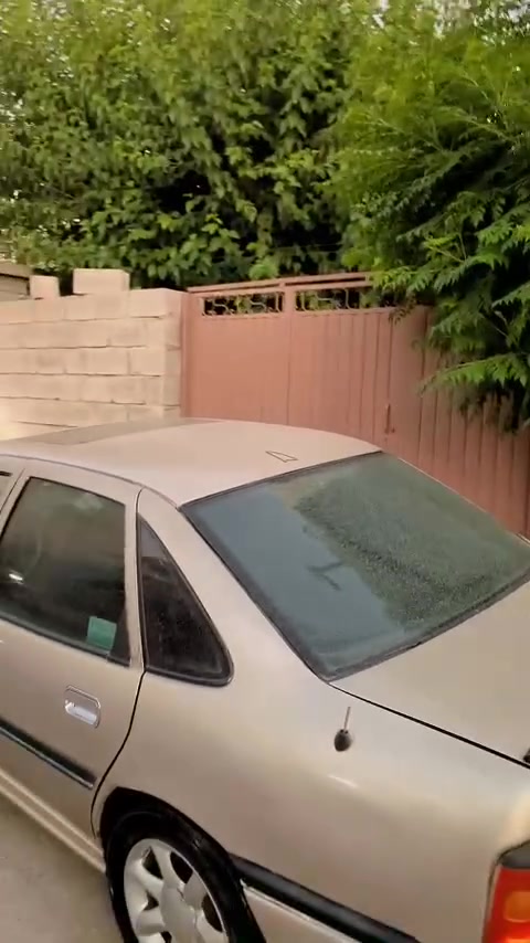 سەرەتا بەناوی خوای گەورە ئۆپڵ ڤیکترا مۆدێل ١٩٩٣ کامل کردومە بە ٩٥ مەکینە ٢٠ بەشەرتی دوکەڵو بەخار سەیارەکە سلایتە چوار تایەو ویلی لۆکم بۆ بەستوە 
هەمو گیانی بەشەرت دینار مەسرەفی نیە کارەبای بەشەرت تەقەو رەقەو موسو براوەو  دەعم بە شەرت شوێن پیرەمەگرون نرخ١٥$
***********
***********
