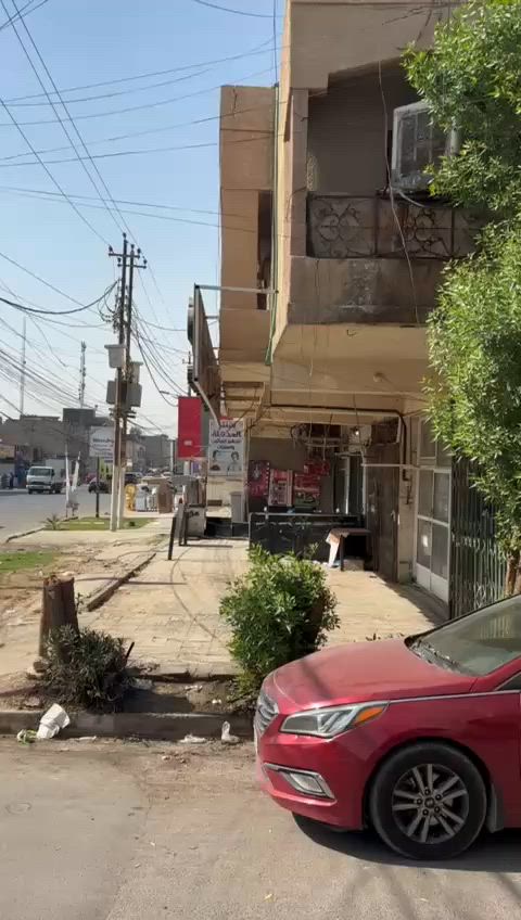 السلام عليكم يوجد بنايه للبيع ركن تجاريه 320م نزال 20 واجه 16 واي استفسار على هذا الرقم ***********
