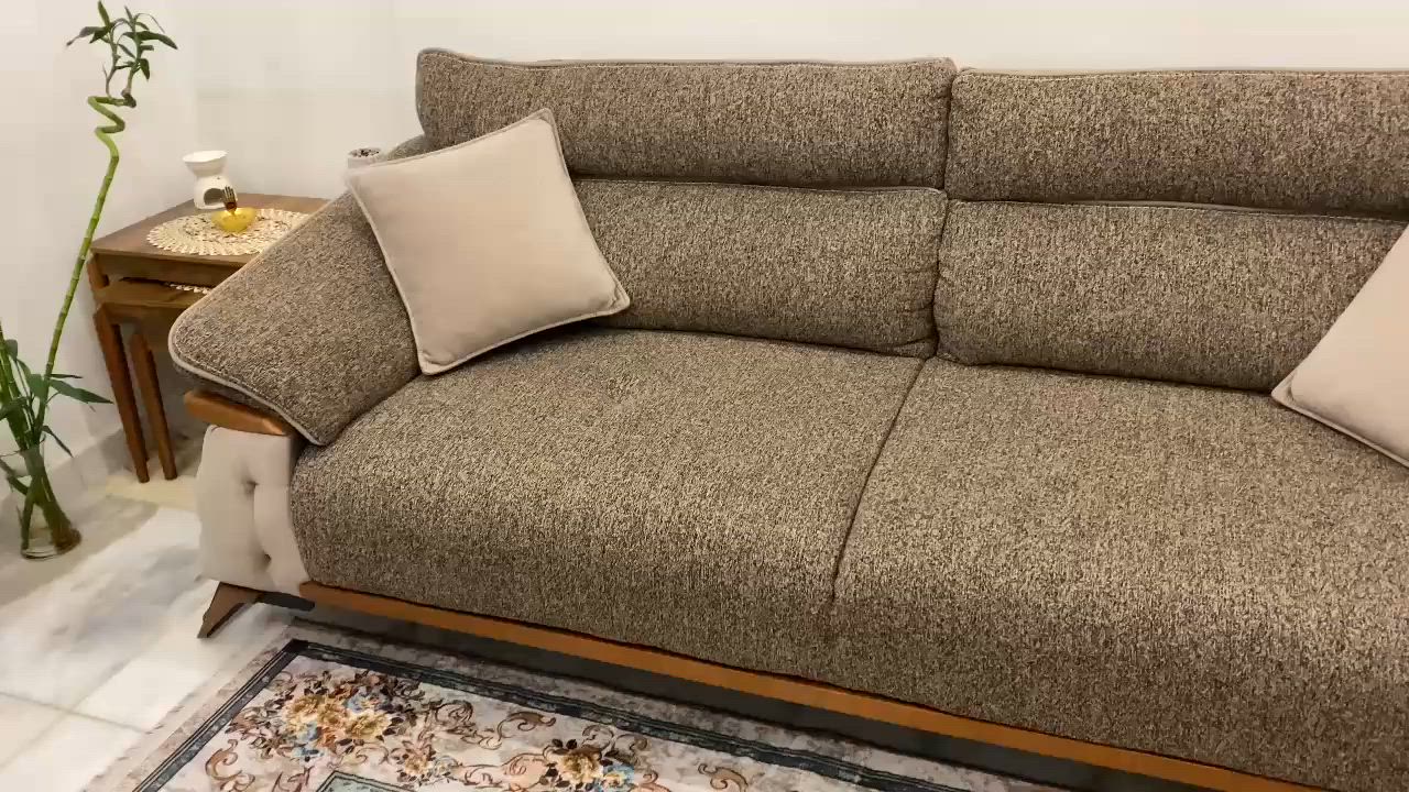 تخم تركي درجه اولى للبيع 8 مقاعد 
جديد استخدام صاله 8 اشهر /
***********
مكان /بغداد حي الجهاد
