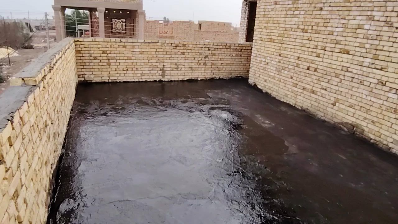 #فلوسك_عندك_لمن_يكمل_سطحك 💸
***********
تم إنجاز السطح حسب المواد المطلوبة:
🛠 زفت + فلانكوت + نايلون + اشتايكر السماوة
✂ كص كوسره
✅ شرط الفحص بالماء + استلام من قبل #مهندس_كرسته
🔧 صيانة الماستك والأسطح القديمة متوفرة

📍 متواجدين: الناصرية – أقضية ونواحي
***********
