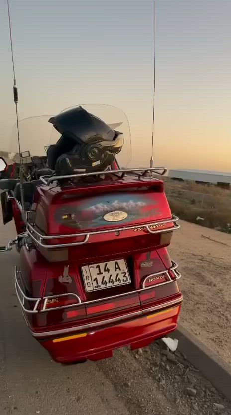 دراجه كول ونك ١٥٠٠ كندي
مديل ٩٩ الدراجه كفاله عامه كير ومكين نضافه ٩٥ وترايهه وين ماجان رقم بصره حلو ابأسمي ومكاني سماوه والدراجه كله بلادي مابيهه تلزيك وسوالف تعبانه وبيهه سستم امرتب كلش 
١-لايت زنون عدد ٤ سعرهن ٢٠٠$
٢- مسطره بلاجكتورات سعره ١٥٠$
٣-سترايح اصليات سعرهن ٧٥
٤-قباقه كورات كروم اصلي سعرهن ٢٠٠$
٥-هوأيات اصليات سعرهن ١٠٠$
٦- جامه خلفيه
٧- قاعده موبايل بيهه شحن
٨-كزوزات الفينيه سعرهن ٢٠٠$
٩- لحايه سعرهن ٢٠٠$
١٠- سستم بوري الجنط سعره ٢٠٠$
١١- سستم صوت كلش حلو 
١٢- كلاص اصلي 
١٣-كشن تجوه بلادي 
١٤-تجاوي رديف ابلاديات
١٥-كبات كرياكين اصليات سعرهن ٢٠٠$
١٦-شباك راديتر سعره١٠٠
طبعن الدراجه الياهذه مايصرف عليهه لاسستم ولانشرات ودهنه كله ام زويل مترك لترته ٢٠ الف واهل المصلحه يعرفون وبيهه غراض هواي بعد وللمعلومه اكو بوري بل سكان مو وي الدراجه لان سعره ٤٠٠$ مو وياهه مو وياهه وسعرهه الدراجه٥٥$ ماعاجبك اعبر المنشور ***********
