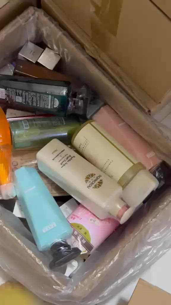 ششلعة عنايه الكارتون الواحد ١٨ كيلو ٥٥ الف توصيل مجاني للحجز خاص


**إذا كنت صاحب هذا الإعلان وتريد حذفه لأي سبب، رجاءا أرسل رسالة إلى الدعم الفني**