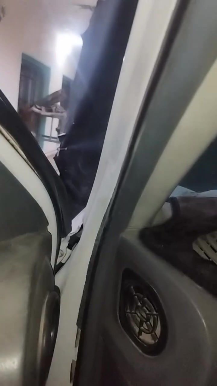 ل السلام عليكم ورحمه الله وبركاته شباب سياره والله خذ سياره وعاليه ناقصها بس كهربائيات مشكلتها بس من او امشي فوق الطسه تنطفي تفصل عنوان الرمادي صيبه الشرقيه 
***********
