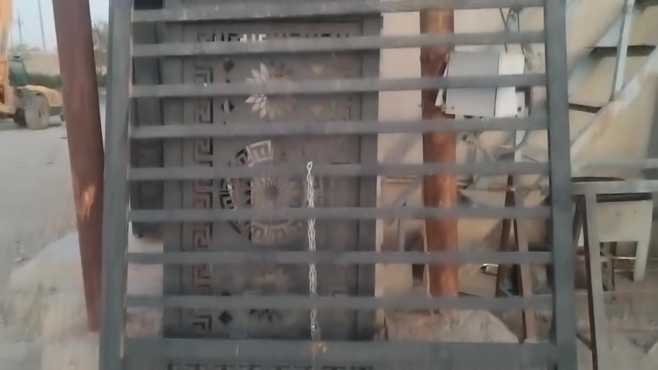 باب للبيع كركوك حي بدر ***********
