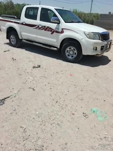سلام عليكم فلاونزا فور ويل البيع مكفوله بسمي رقم نكليزي سنويه 28رقم مميز ذي قار سعر 185وبيه مجال تصل علا رقم *********** ذي قار قضا رفاعي
