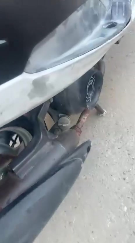 السلام عليكم دراجه للبيع السعر ٥٥٠ و بيه مجال قليل مفتوحه ولفات فقط مكينه خرسه ناصريه مركز التواصل *********** واتساب

