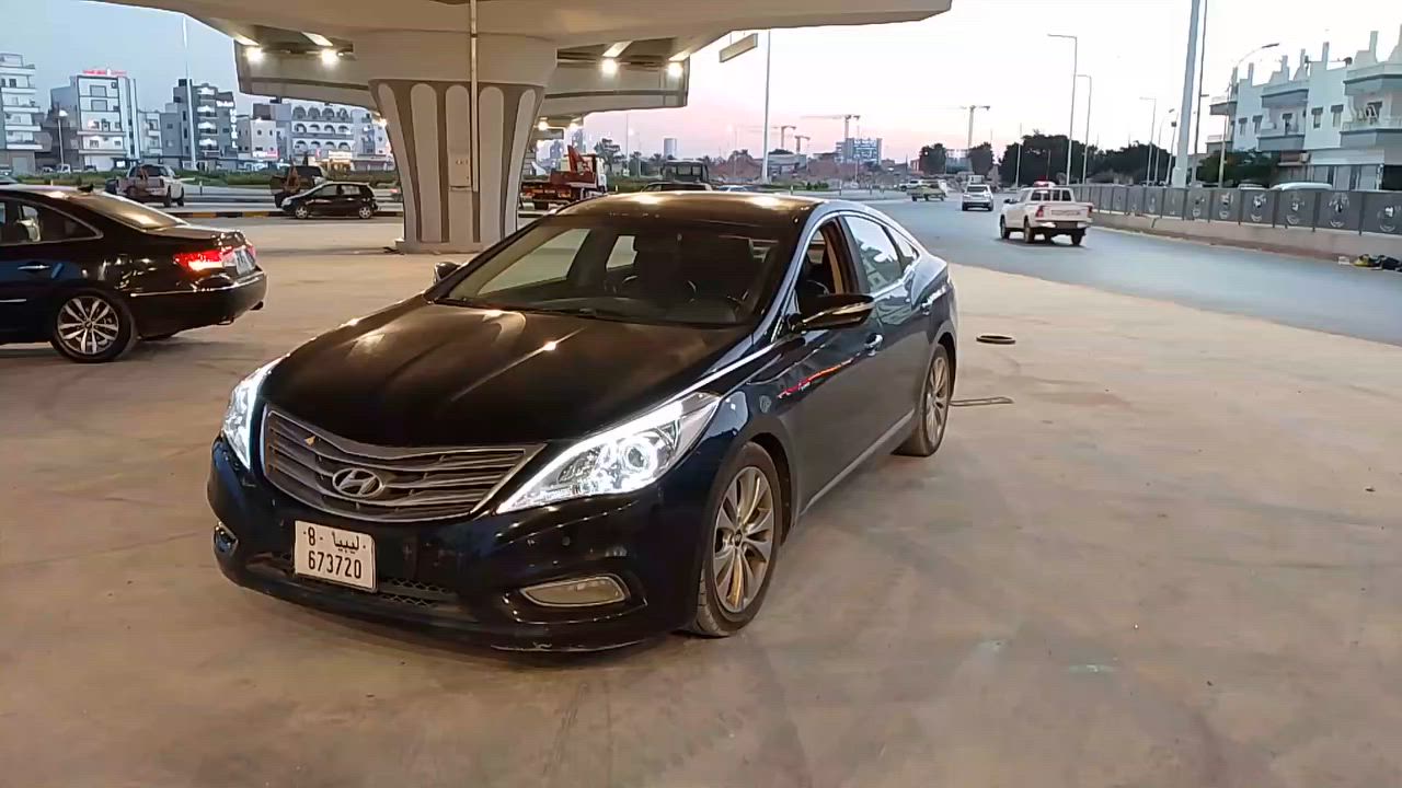 دير متابعة للصفحة يوصلك كل جديد ومفيد ✅ 😌 
🔥🔥🔥🔥🔥🔥🔥22800🔥🔥🔥🔥🔥🔥

💎🥇ازيرا اباتشي فل ناقصه بنورما  ربي ايبارك 🎖️🎖️

🌟النوع هونداي  🔥
🌟الفئه : ازيره  ✅ (اباتشي )  📦

🌟سعة المحرك ..30

🌟سنة الصنع :  2014

🌟ماشيه .140
🌟الحاله : ممتازه 📦
المميزات  فال
  🌟بصمة تشغيل 📦
🌟إضاءة ليزريه من دار  +لذ امامي ولذ خلفي 
🌟حساسات اماميه 360 درجه 🌟+حساسات خلفيه 🌟💎

🌟: كميراء خفيه 🌟🌟 تدفيه في  ف 💎الكرسي 🌟
🌟كراسي كهرائيه  🌟💎
ستائر خلفيه⭐️
🌟يوجد تمانية أربكات موزعات 🔥📦
🌟مدخل usb . Aux. . 
🌟صالون جلذ  🌟(اسواد)📦

تدفيه ف المقاعذ الخلفي والاماميه
🌟مريات كهربيه 🌟
تحكم كامل في الستيرسو📦
🌟استراد كوري 

سعرها حرررررق حرررررق بالنااااار 🔥 🔥 🔥 🔥 ✅ 22800 وصاحبي الواتي وصاحبي الرييح ✅ 😌 

لأي استفسار ☎️📞 0917980926

مكان بنغازي حي السلام جزيرة سوق السيارات ✅😌


**إذا كنت صاحب هذا الإعلان وتريد حذفه لأي سبب، رجاءا أرسل رسالة إلى الدعم الفني**