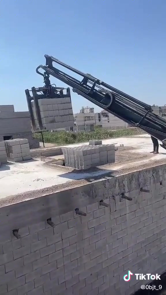 السلام عليكم
كرين بلوك لنقل البلوك   داخل طوز خرماتو وسليمان بك وامرلي واطرافها و قرى الأحليوات السبعه وينكجه والبير احمد بأسعار مناسبة جدا بلوك درجة أولى شرط /هاتف واتساب *********** #ابوجنات علاوي الملا
