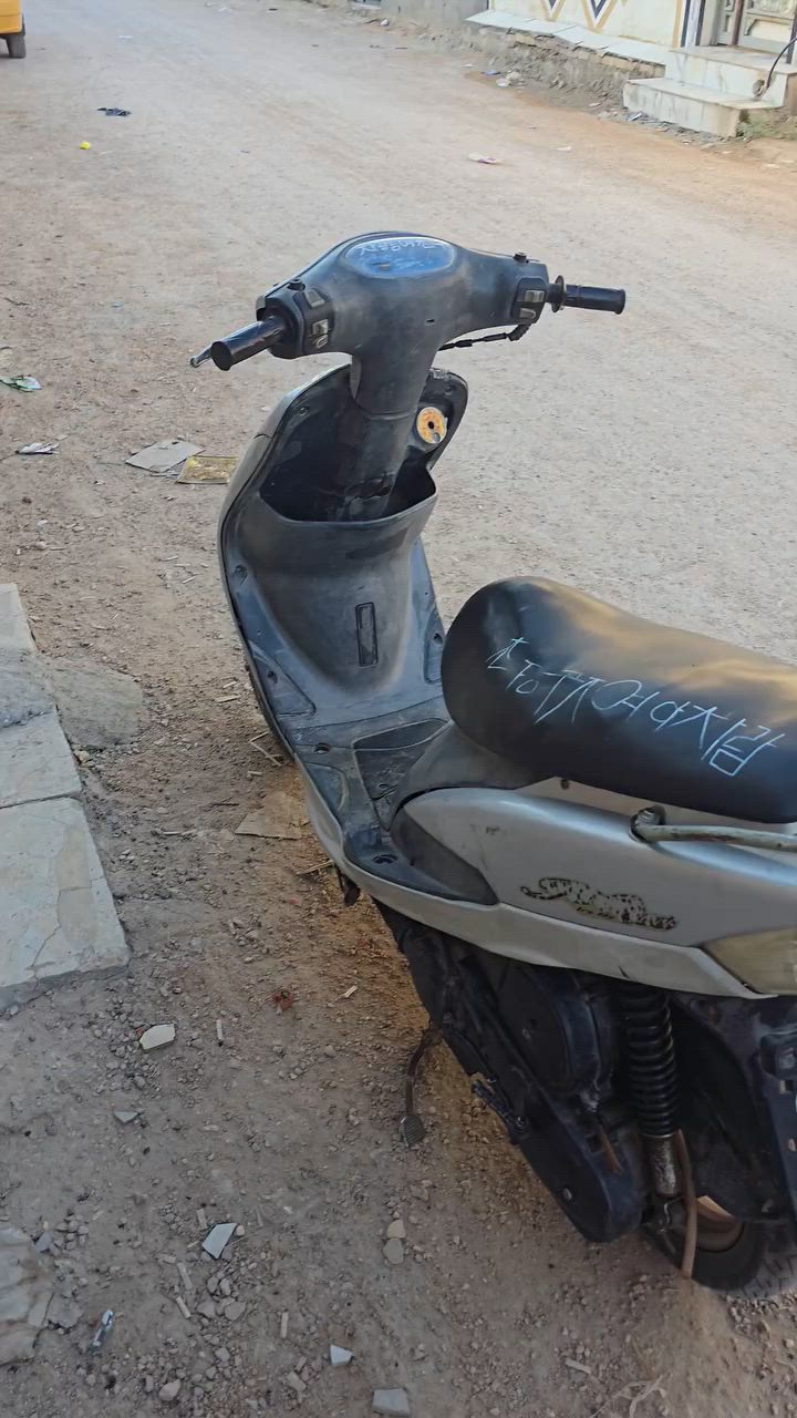 ماكس منغولي بس ولفات كملتهن الباقي شرط حاويه ٥٥٠قفل


**إذا كنت صاحب هذا الإعلان وتريد حذفه لأي سبب، رجاءا أرسل رسالة إلى الدعم الفني**