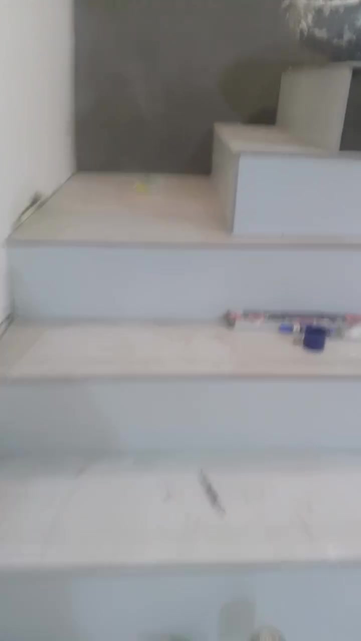 شغلنه هو اسمنه واذا مو نفس الطراز نخسر جميع المواد يالله سلام عليكم شغل دروجه عدل ودائري مرمر او بورسلين تقسيم هندسي بدايتن كل درجك قياس واحد مهمه كان بي عيوب نصلحه وننطيك ايه بهل نتيجه مسارح للدرج انواع وافخم مسارح نشتغل  للتواصل على صفحه او على الرقام 0773463691ـ__ـ_ـ_ــــــــ ***********
