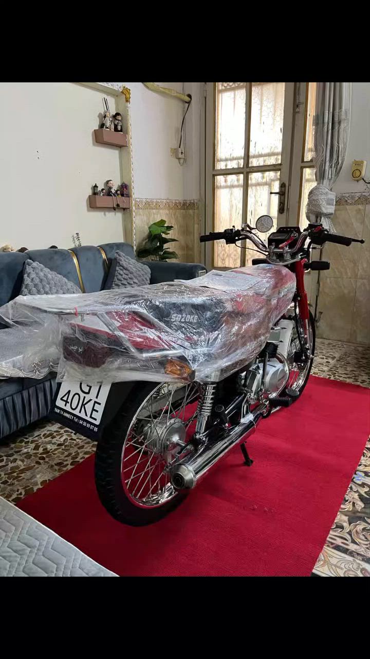 السلام عليكم حبايبي ساسوكي خبط الاصلي الباب الاول موديل ٢٠٢٥ ماطور مضموم ماشيي الفينن فقط بحاله الوكاله كفاله من لبرغي للبرغي مكان حله شارع ٨٠ الشراي يخابر ولميشتري ليتعبني ***********
