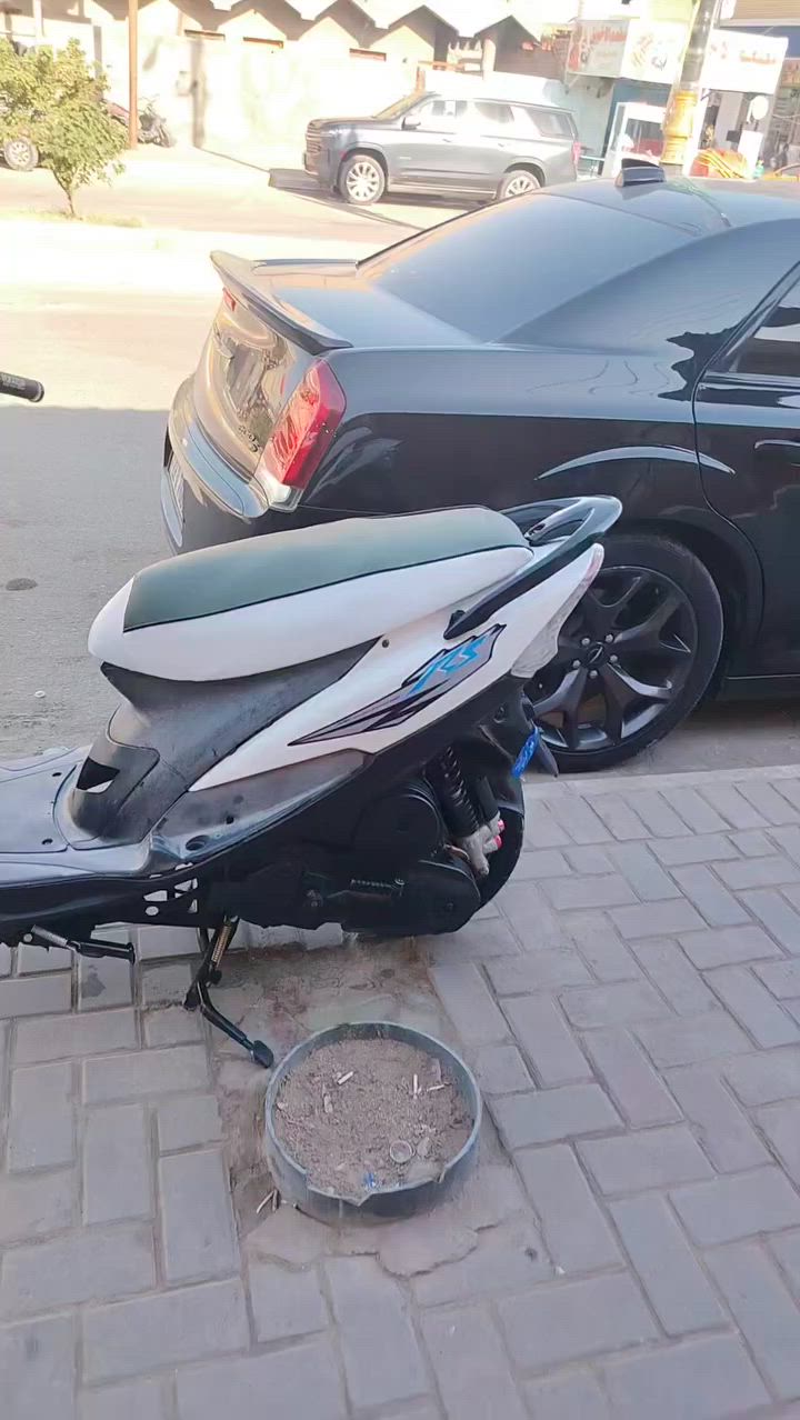 سلام عليكم دراجه ماكس عدلهه لبيع دراجه كامله مابيهه اي نقص خير من الله دراجه مشي شلعهه مفوله سعره خاص مكاني رميثهه مفتوحه دراجه ***********🩵🤎
