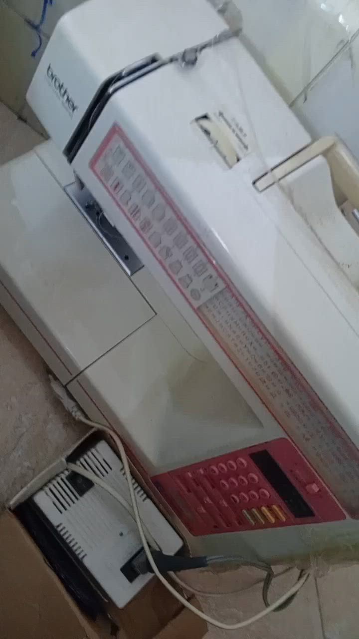 السلام عليكم مكينه برذر كومبال بعدها بالجيس 99نقشه اشتريتها وماعرفت استعملها سعرها 175


**إذا كنت صاحب هذا الإعلان وتريد حذفه لأي سبب، رجاءا أرسل رسالة إلى الدعم الفني**