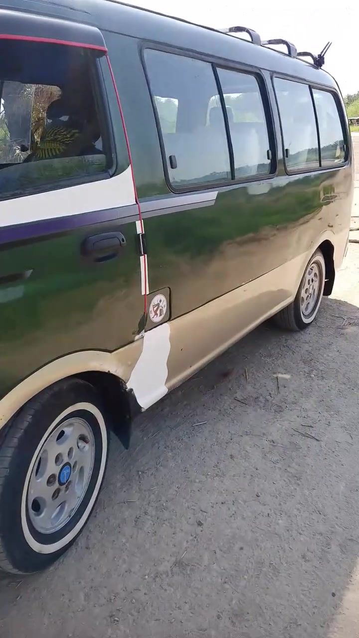 سلام عليكم كيا بريجو ٩٦سنوية نهايت ٣١بسمي كير محرك اكسل كهربائيات كله السيارة متصرف ربع عليهة كبل للشارع صدرامامي خلفي باتر سلف داينمو السيارة متعوب عليها ٦٥بيها مجال مكان السيارة ديالى الخالص ***********
