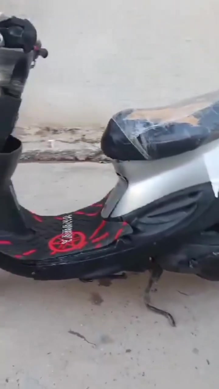 سلام عليكم درجة للبيع بيجو 9زرف بلادي درجة نضيفة قبل 7 اشهر طلعت السعر 350 الستفسار ***********
