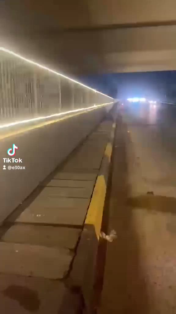 السلام عليكم هورن براد بواقه سورية للبيع+دمام قيم واخذ مكاني مدينه الصدر ***********
