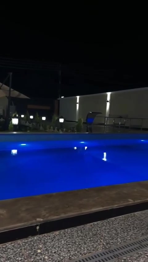 السلآم عليكم مكتب ضفاف دجلة الكائن في البعيثة مزرعة🏠 مساحة الكلية ربع دونم 
السعر اربعميت مليون

المكتب بي إدارة الأستاذ ابو سيف العنوان البعيثة نستقبل كافة العروض للبيع 

 للاستفسار اتصل على الرقم 

***********📞
