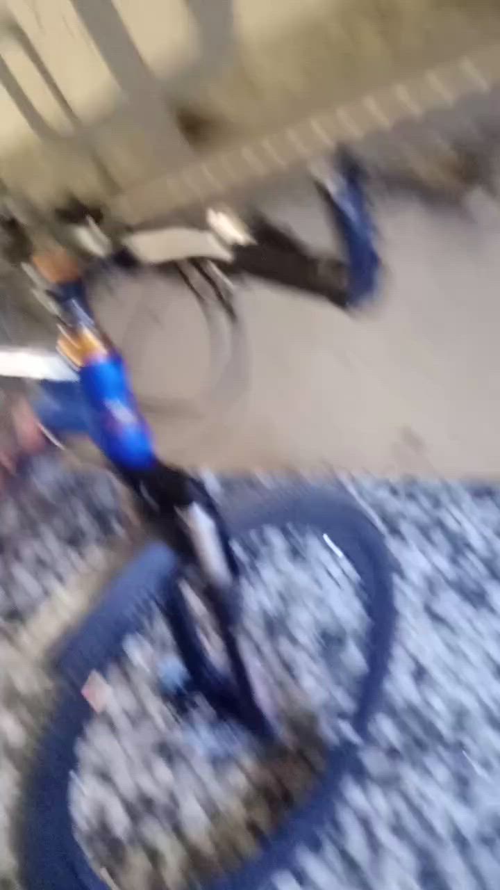 للبيع مكاني المشتل ***********
