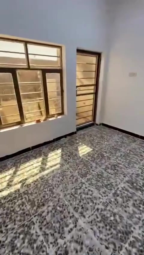 شقه للايجار الموقع شارع فلسطين قرب تقاطع الكندي مجاور مول الاطرقجي غرفه وصاله ومطبخ وصحيات وبالكون بناء جديد طابق ثاني للعوائل فقط الايجار 500 قفل للاستفسار اكثر ***********
