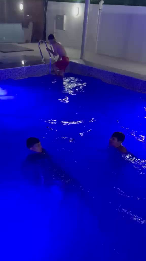 مزرعه اصل الكرم 
ديالى الخالص طريق الجنسيه 
الحجوزات والمناسبات للعوائل والاحبه 
***********
