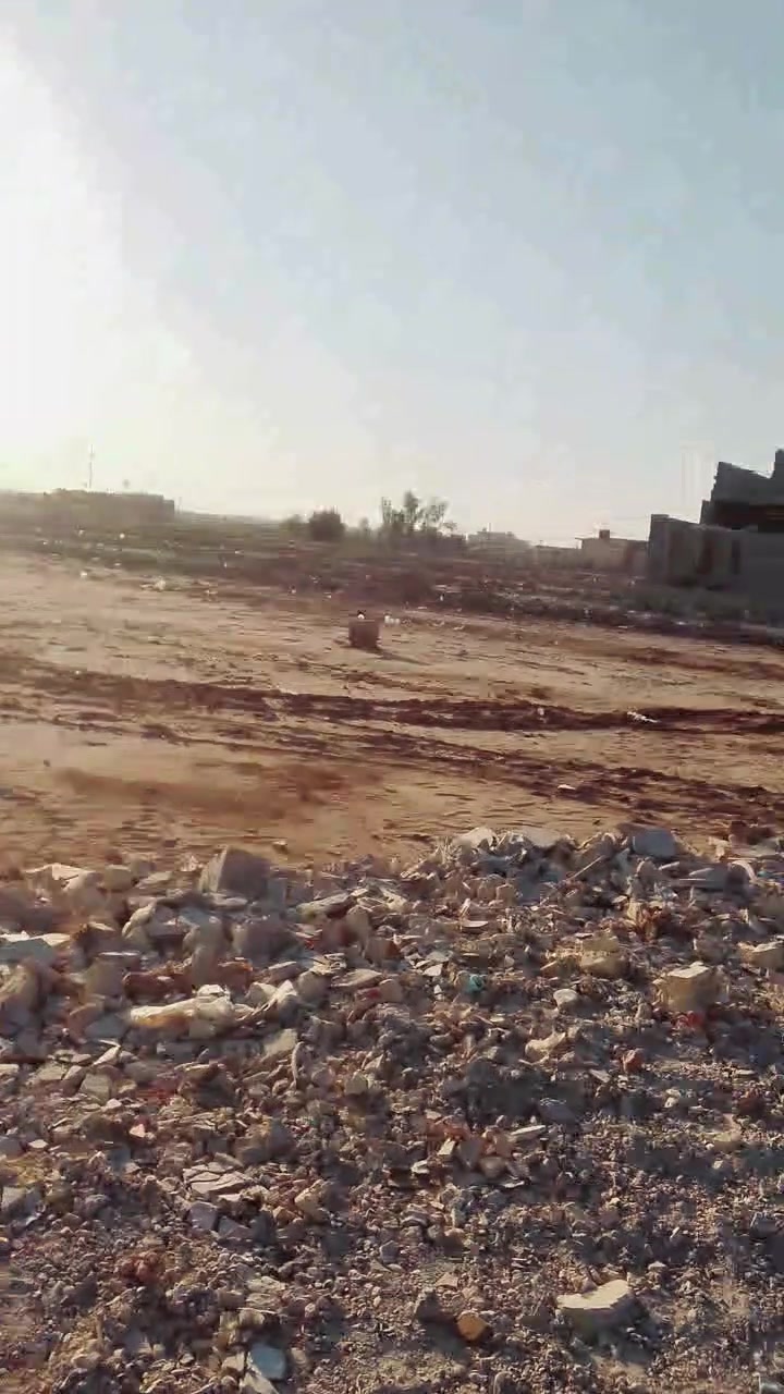 يا الله سلام عليكم يوجد لدينا نص دونم للبيع عنوان بغداد مدينه صدر الحميديه شارع سيد عوده ***********الاستفسار
