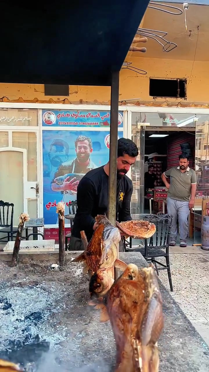 الى اصحاب الذوق الرفيع  محبي الاسماك الطازجة نتشرف بزيارتكم للإستمتاع  بالجو الهادئ و الراحه النفسيه مع اطباق مميزه و شهية في مطعم قصي السماك مسكوف بغدادي
.
.
☑ العنوان بغداد دوره شارع 60
.
.
التوصيل كافه مناطق بغداد 🐟مطعم مفتوح على مدار الساعه 

***********🛵
*********** #مسكوف #بغدادي #كسبلور #بغداد #العراق #مطعم #قصي #السماك #كربلا #العشق #تعالو #سمك  #العراق
