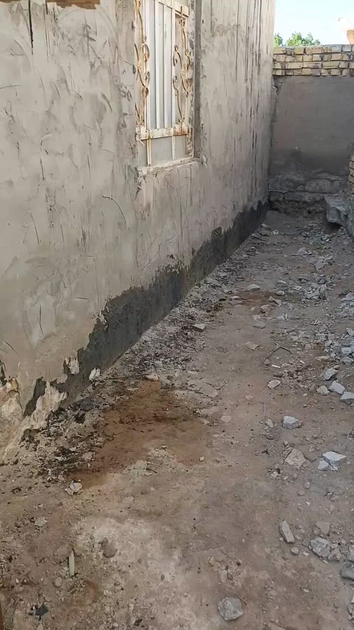 بيت لبيع على طريق السنيه مساحته 310جهت الزوار ماء كهرباء تبليط السعروبيهامجال ***********
