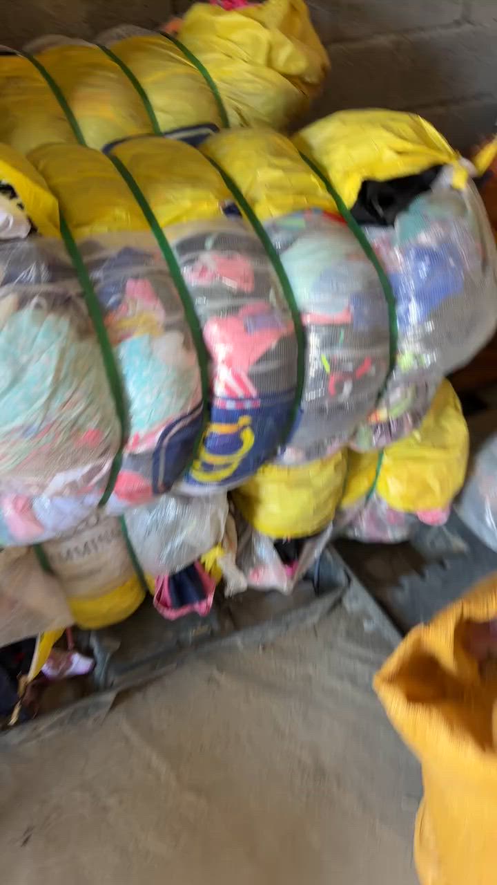 مايو سباحه نسائي شركة GCC كمية محدودة للحجز ***********
