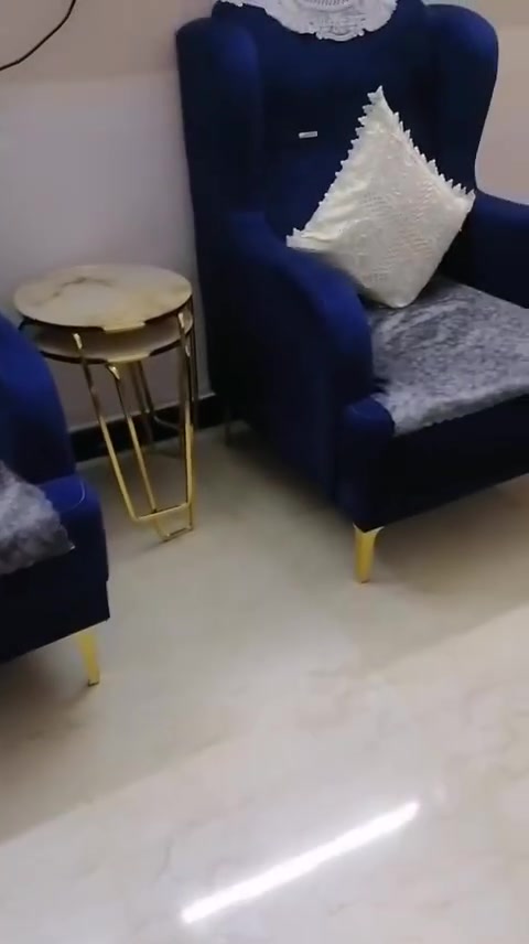 السلام عليكم تخم عشر مقاعد نظيف اخو جديد مابي ضرر سفنج زين منازل مكاني الشعب ***********رايده 400

