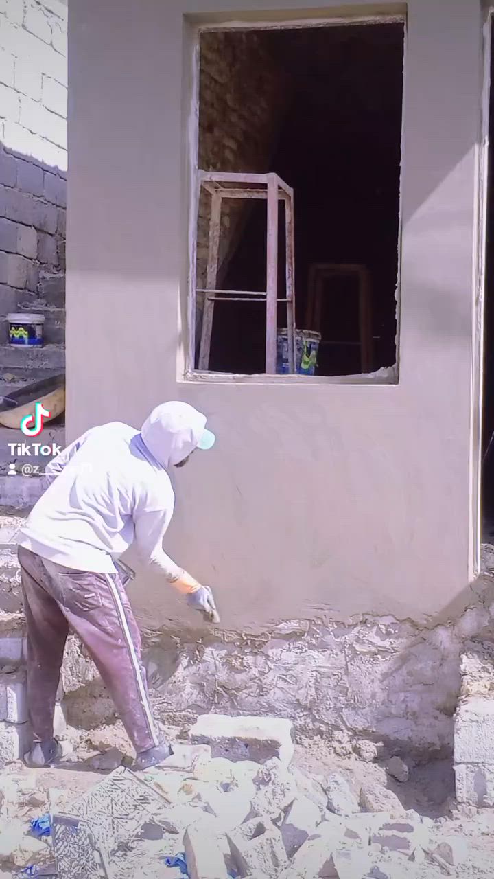 #خلفه لبخ النجف الاشرف متفرغ الان *********** السيراميك بناء
