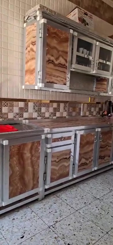 كاونتر المنيوم كلش نظيف تسكام حي الميلاد سعره ٢٧٥وبيه مجال
***********
