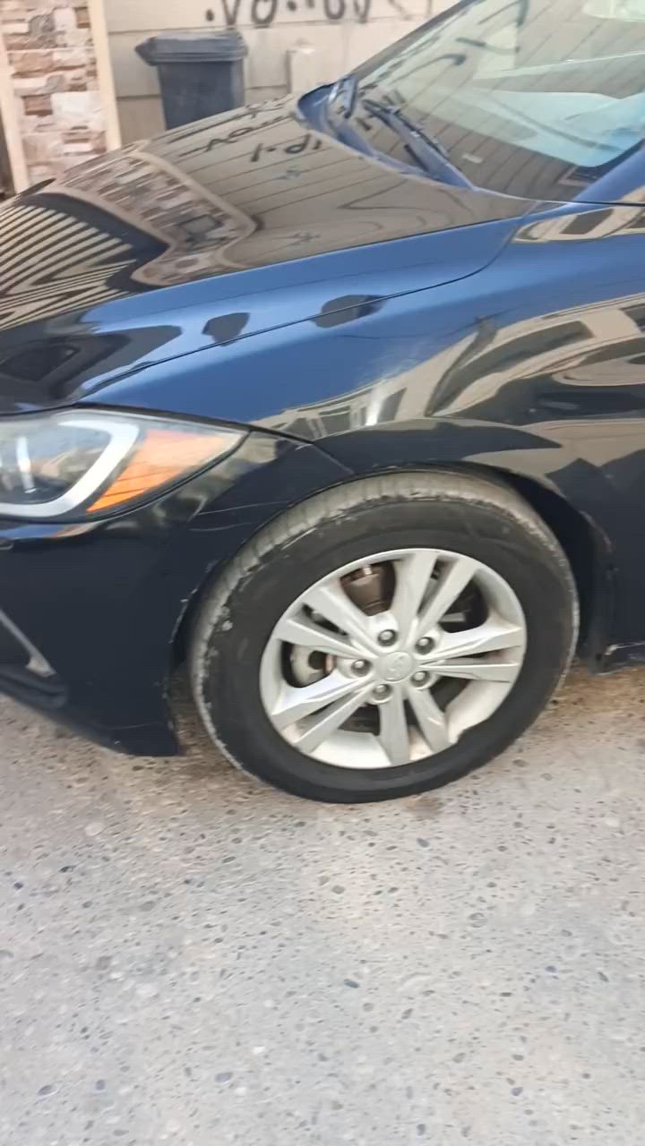 الانتره امريكي فول فول
ضررها دوسة السايق تقريبا شبر 
كلير امريكي صفحة النفر كاملة 
. 
السعر 117 قفل 🔐 الشراي يتصل 
***********
