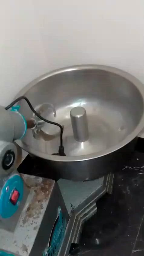 عجانة لبيع  كهربائية 10كيلو 
عجانة ايرانيه ثقيلة جداً
مستعمله استعمال بيت قليل
بسعر 200وبيها مجال


**إذا كنت صاحب هذا الإعلان وتريد حذفه لأي سبب، رجاءا أرسل رسالة إلى الدعم الفني**