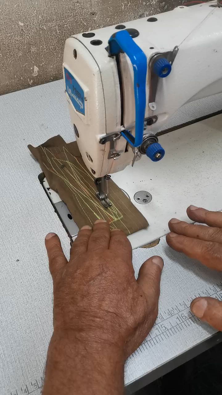 للبيع المستعجل مكينه كاتم  صناعي كامل كامل  سعر ٢٥٥ الف للحجز اتصال واتساب ولغرض الاستفسار اتصال  ***********
