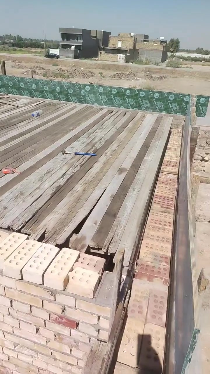 سطح ١٠٠م. يكلفك ٤٥٠٠.٠٠٠. كرستة وعمل... شيش. سوبر سيل.
اسمنت الماس مقاوم.
رمل. وحصو.
عمل وتسليح وصب. كلها علينا. اهم شي راحة الزبون.
كل هذا ب ٤ مليون ونص.. *********** واتس بي
