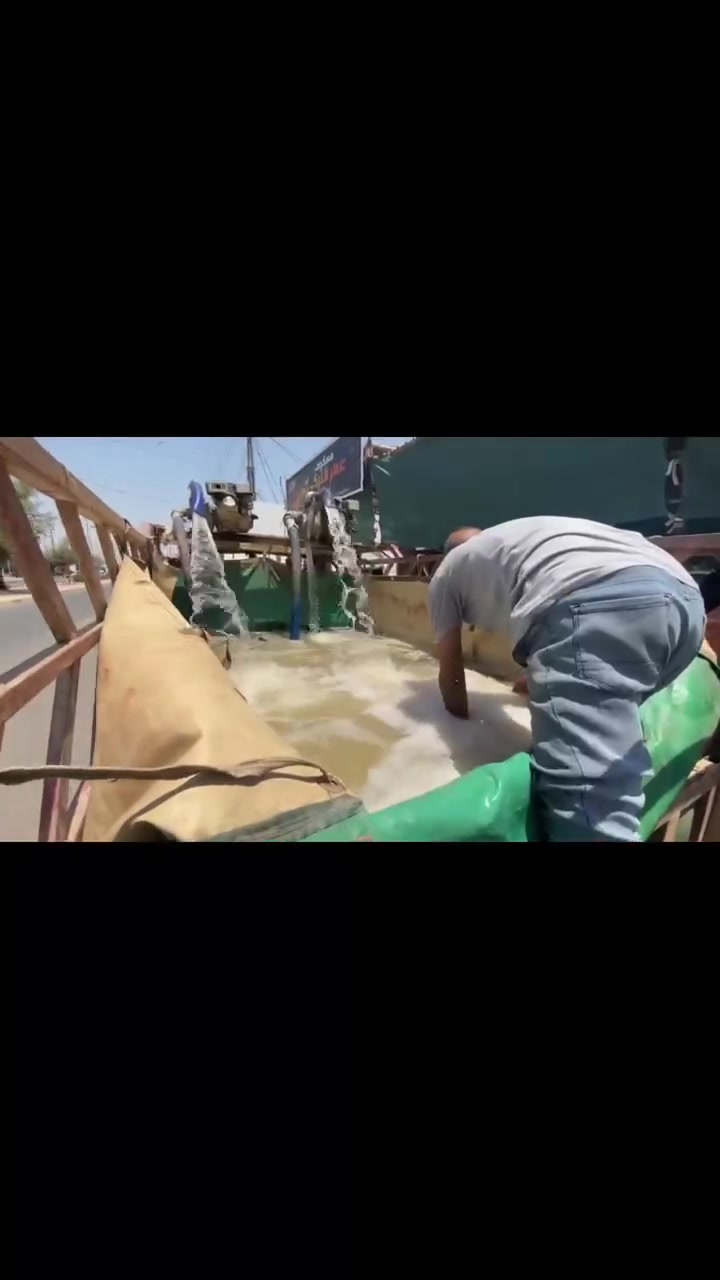السلام عليكم جميعاً
اهلنا في القيارة والقرى المحيطة بها 
نعتذر منكم عن التأخير الخارج عن أرادتنا  لوصول السمك الى المطعم بوقت متأخر جداً و كثرة الطلبات اللهم زد وبارك 

للطلب الاتصال
*********** 
***********
