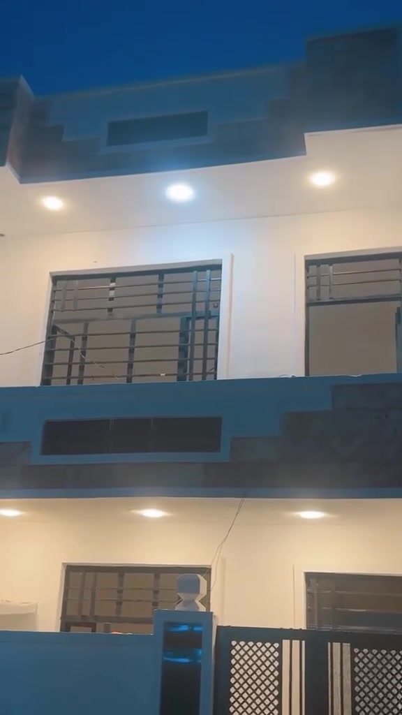 سلام عليكم 
دار.  مساحه ٥٠متر 
طابقين بناء 
حديث غرفتين نوم وستقبال  
زراعي سويب كاع حجي عماد 
كافت الخدمات ماء مجاري 
كهرباء تبليط 
السعر ٤٤وبي مجال 
باقي التفاصيل ***********تصل
