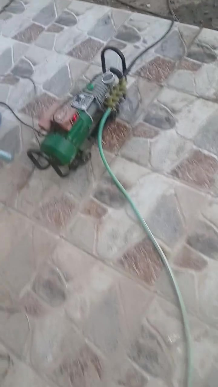 للبيع فاره سعرها ٩٠الف عنواني ديالى ناحيه كنعان شراي يتصل ***********
