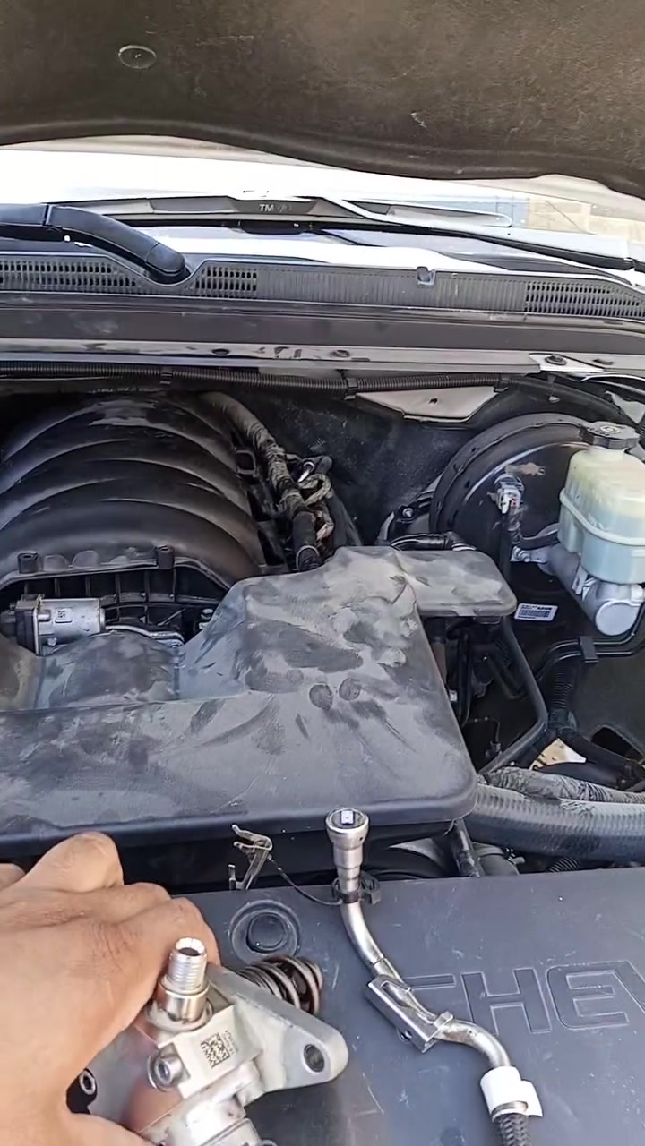 #فيتر #سيارات #جوال #متنقل
🔧 فيتر سيارات جوّال – نجيك لين عندك! 🔧
تعبت من الورش والانتظار؟
نوفّر عليك الوقت والجهد ✨
🚘 خدمة فيتر سيارات متنقلة
📍 نصل إلى موقعك (البيت – العمل – الطريق)
⚙️ فحص وتشخيص الأعطال
🛠️ صيانة ميكانيكا وكهرباء
⏱️ سرعة في الإنجاز
💰 أسعار مناسبة
راحة، سرعة، وثقة 👍
اتصل الآن وخلي سيارتك بأيدٍ أمينة!
📞 للتواصل: ‏‪***********‬‏
