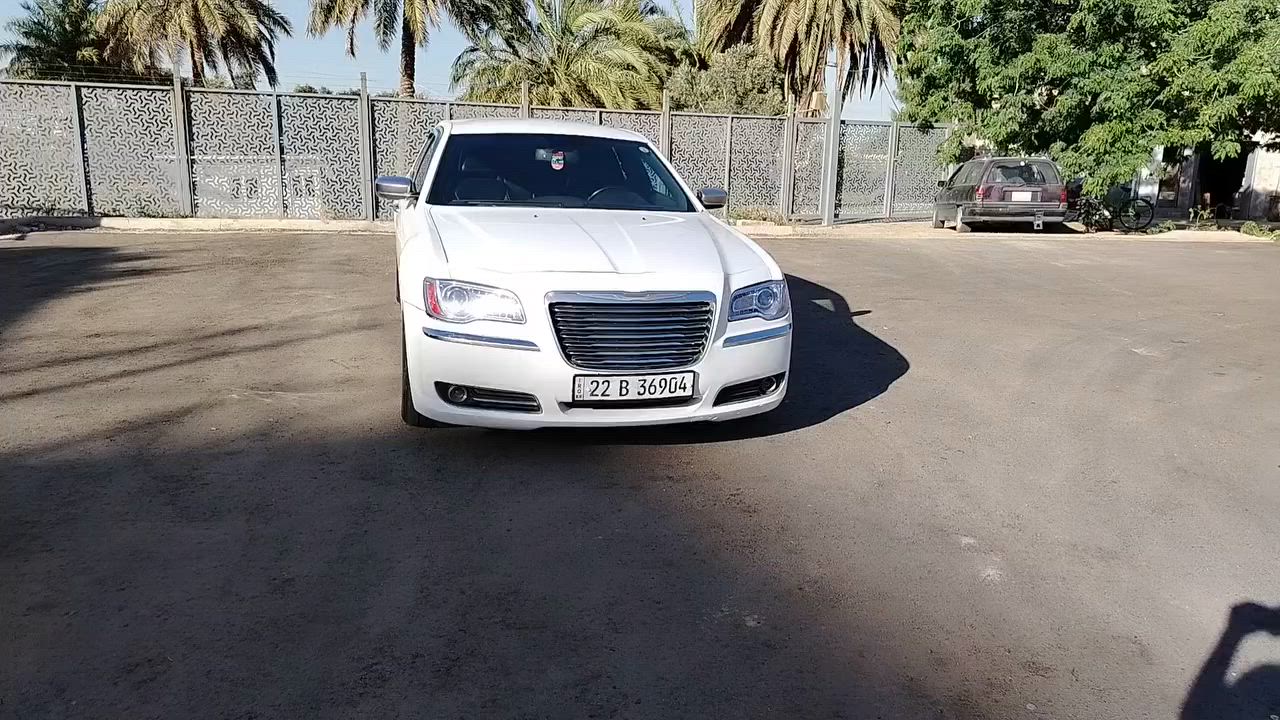 يا الله اللهم صل على محمد وآل محمد
السلام عليكم شباب عندي اوباما ٢٠١٢ للبيع وارد كندي ام الهوك الخلفي السيارة رقم أربيل بسمي تحويل ثاني يوم السيارة بيها ٦قطع صبغ أثر شخوط  بدون  قطرة معجون الشواصي واللغود والتكم ويرباكات كفالة
المواصفات
شاشة وكامرة دوارة
تحكم ستيرن
كشنات كهرباء وجلد وتدفئة
كير طيارة ٨نمر
هيتر مرايات
ويل كروم
تشغيل عن بعد
بصمة بوب يدات نيكل
السونار مرفق سعرها (155) وبيها مجال 
مكان السيارة بغداد الكرخ رقم الهاتف ***********
