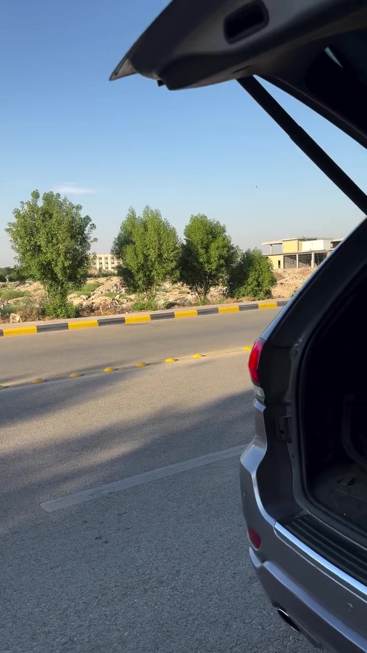 السلام عليكم
جيب موديل 14  رقم بغداد بسمي 

كير مكينه كفاله مابيه نقص برغي 

فتحه 

جنطه كهرباء 

كشن جلد وكنتارة 

كشن كهرباء تدفى تبريد

ستيرن تدفى

دبل كزوز بلاد 

دمام بالجنطه بلاد 

حادث السيارة 3 قطع صبغ فقط  

بنيد وجملغين امامي 

الحادث مرفق بالمنشور 

حداديه فول  

تبريد فول  السيارة جاهزه 

مكان السيارة بالكوت 

السعر 180 وبيه مجال حك الجيه 

***********
